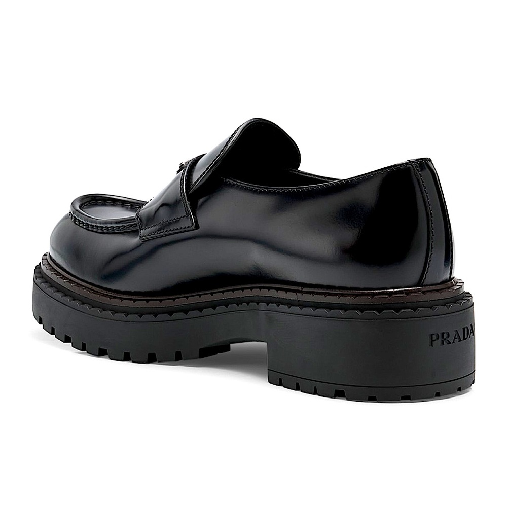 PRADA - Picture 15 of 16